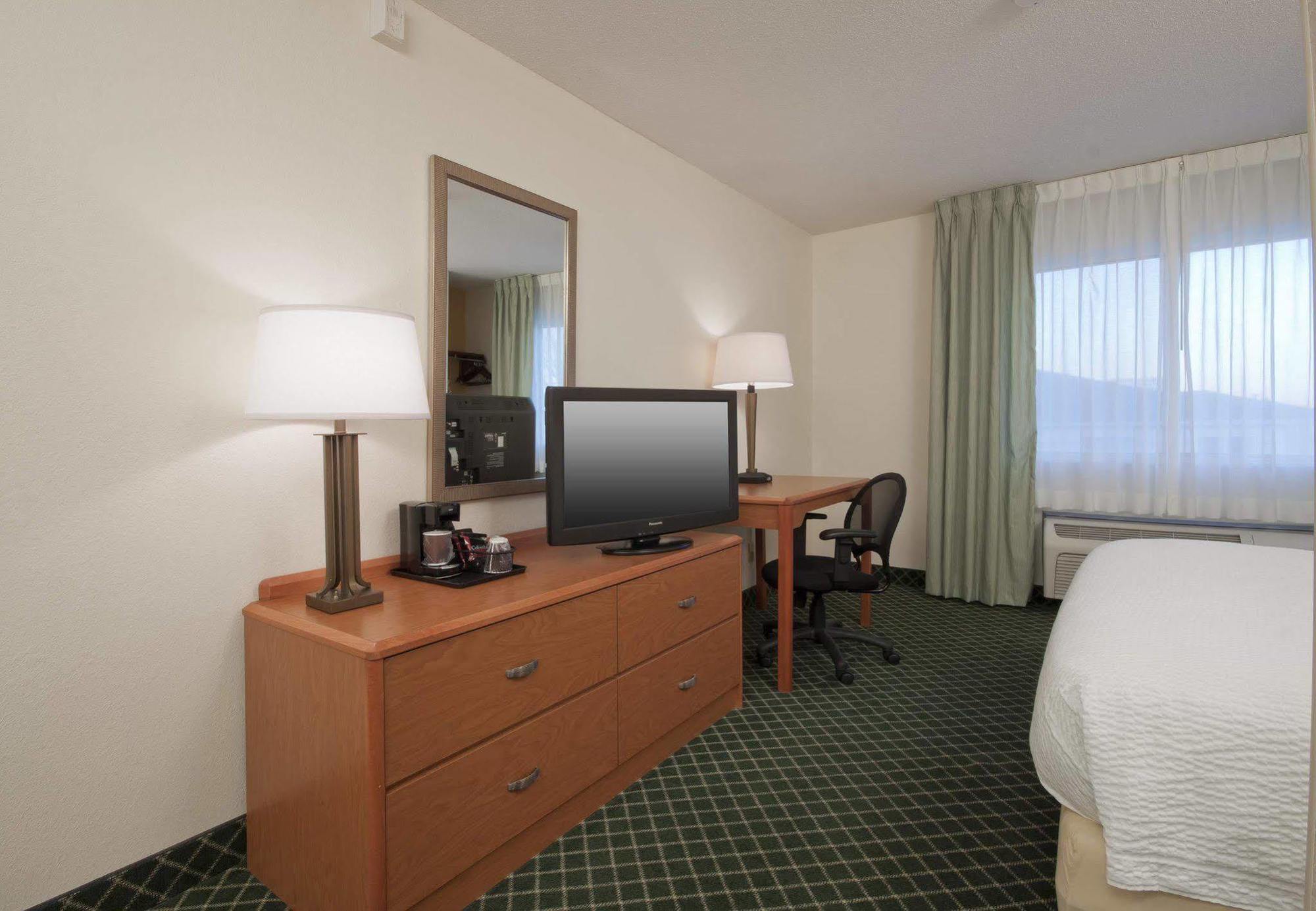 Wingate By Wyndham Sioux City Kültér fotó